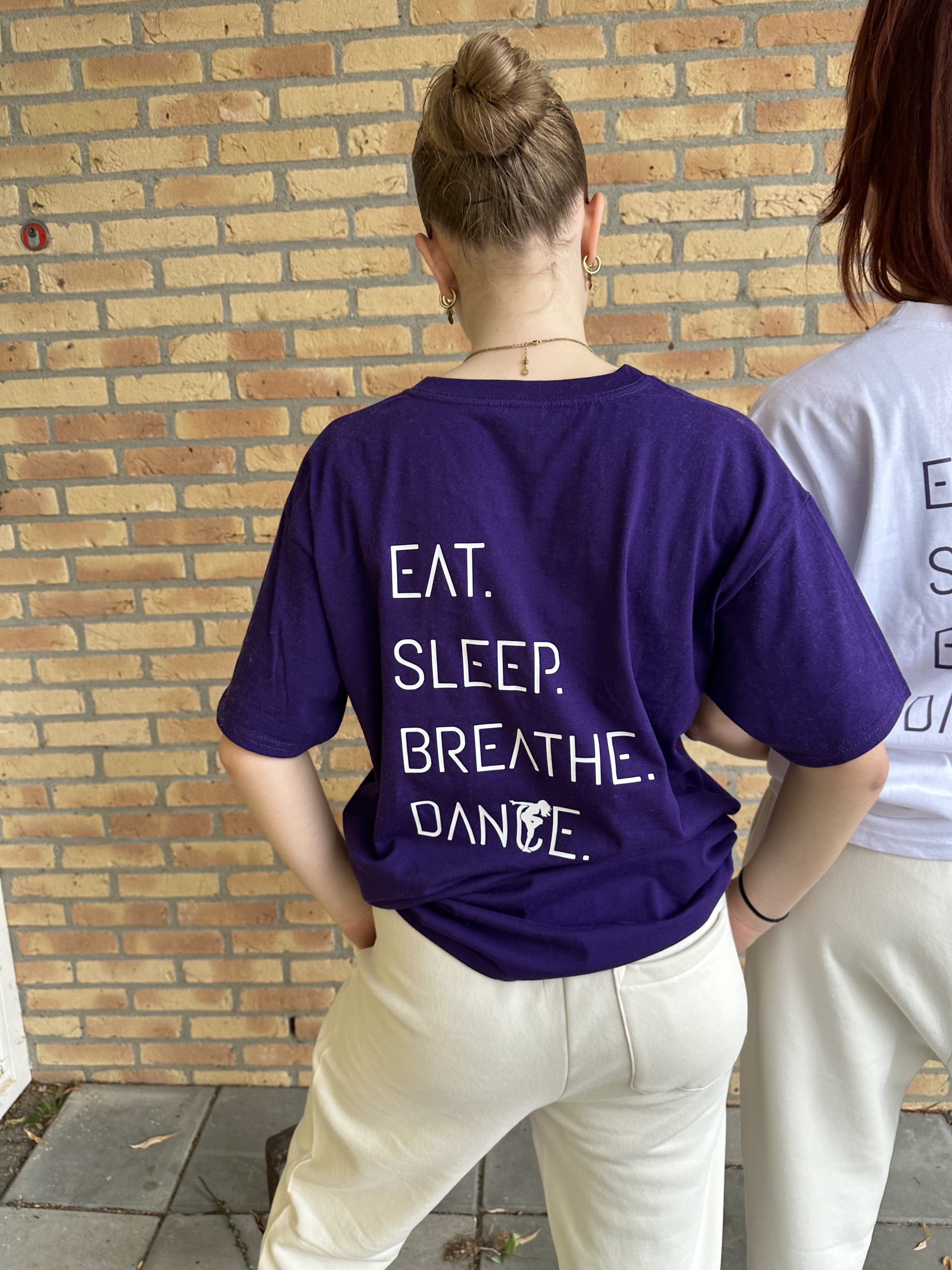 Shirt Eat Sleep Breathe Dance paars (adult)